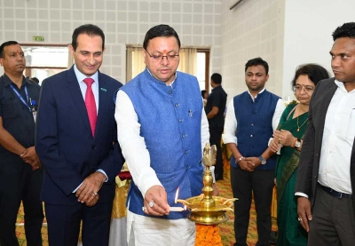 मुख्यमंत्री पुष्कर सिंह धामी ने किया चारधाम यात्रा मार्गो पर 50 हेल्थ एटीएम का लोकार्पण मुख्यमंत्री पुष्कर सिंह धामी ने किया चारधाम यात्रा मार्गो पर 50 हेल्थ एटीएम का लोकार्पण